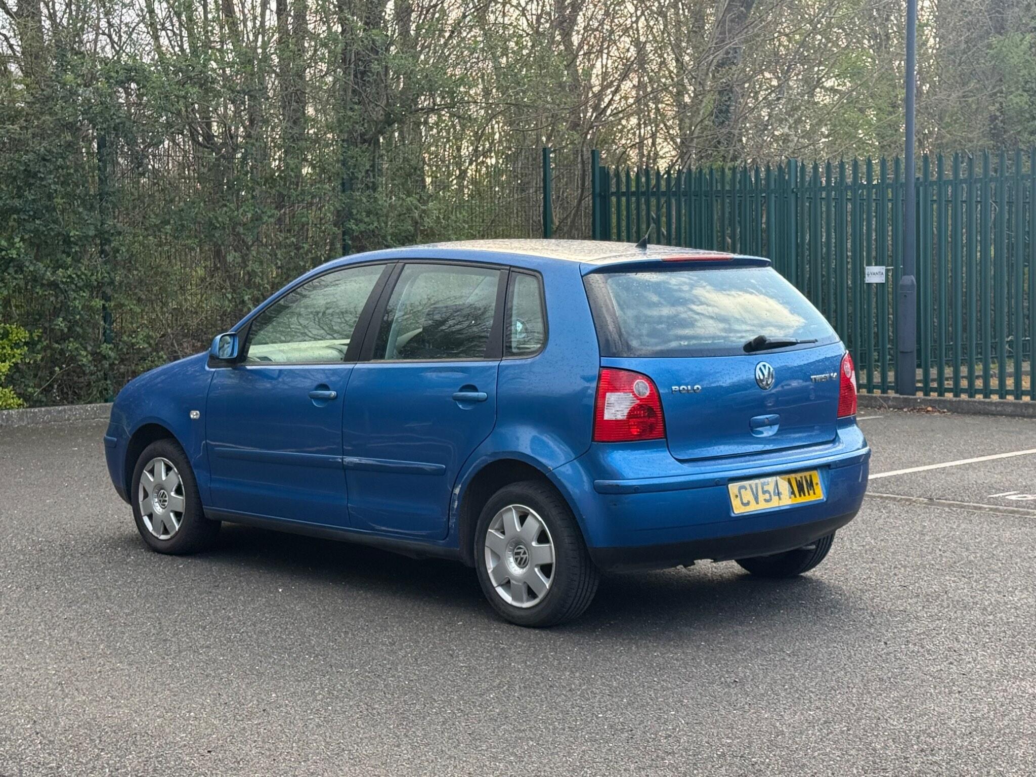 Volkswagen Polo 1.4 Twist 5dr — photo 6 of 34