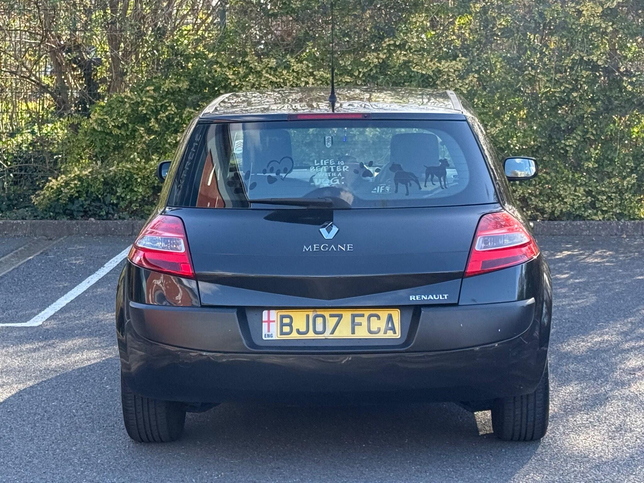 Renault Megane 1.6 VVT Extreme 5dr — photo 6 of 38