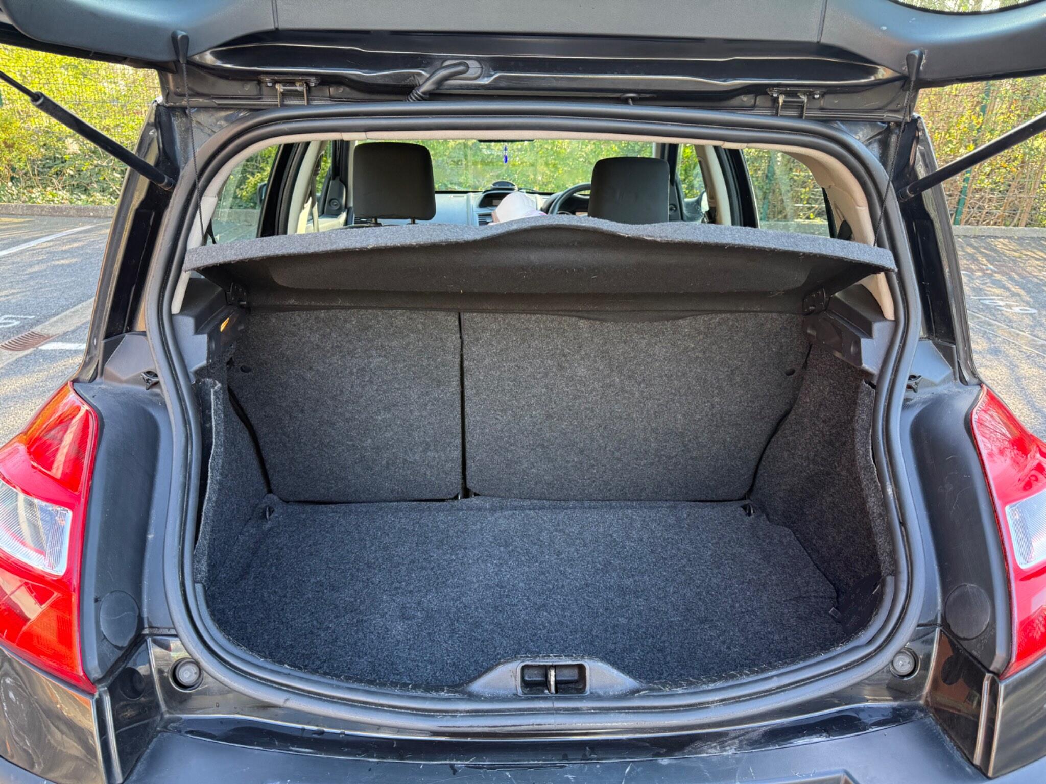 Renault Megane 1.6 VVT Extreme 5dr — photo 38 of 38