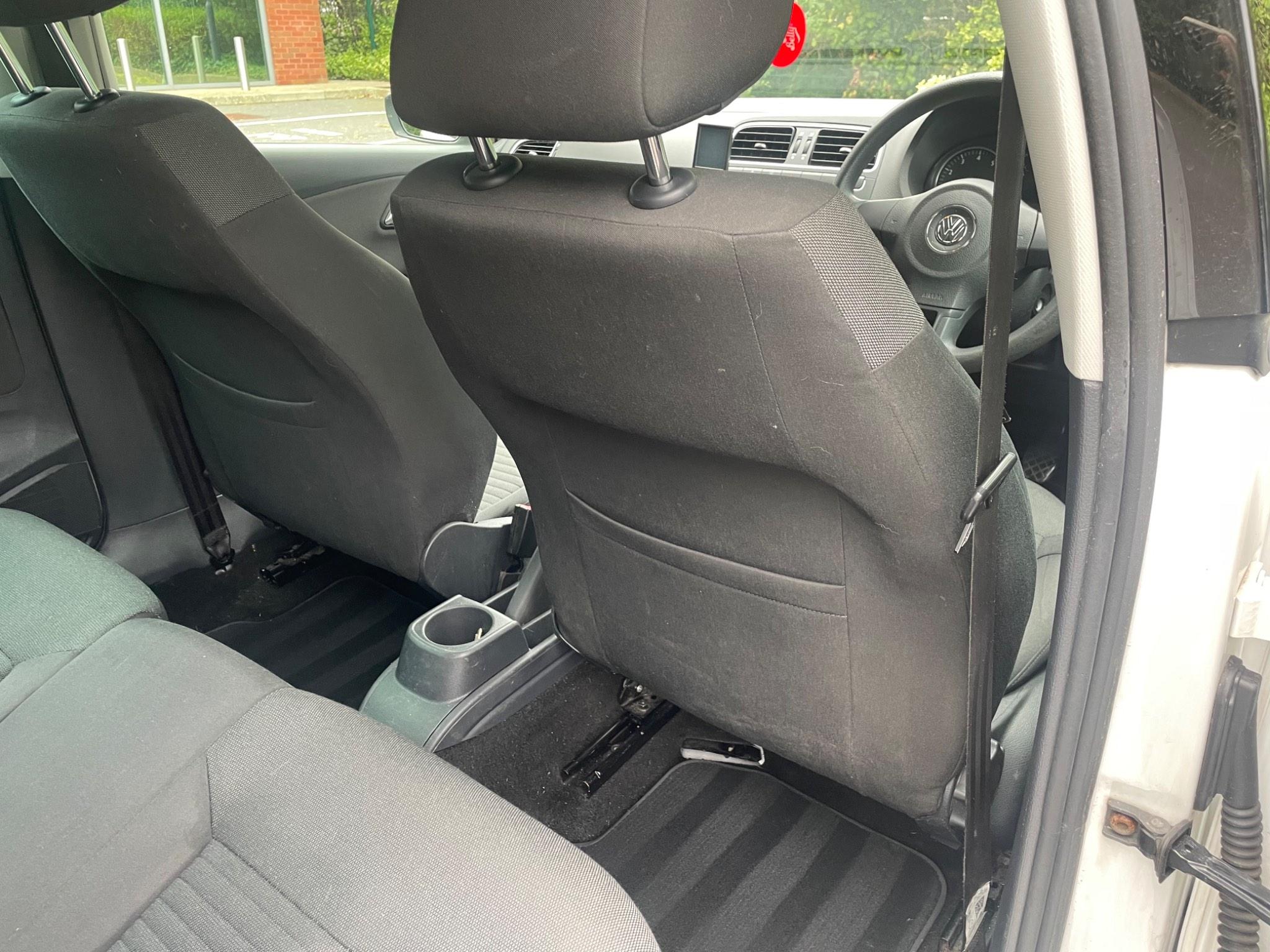 Volkswagen Polo 1.2 Match Euro 5 5dr — photo 47 of 58
