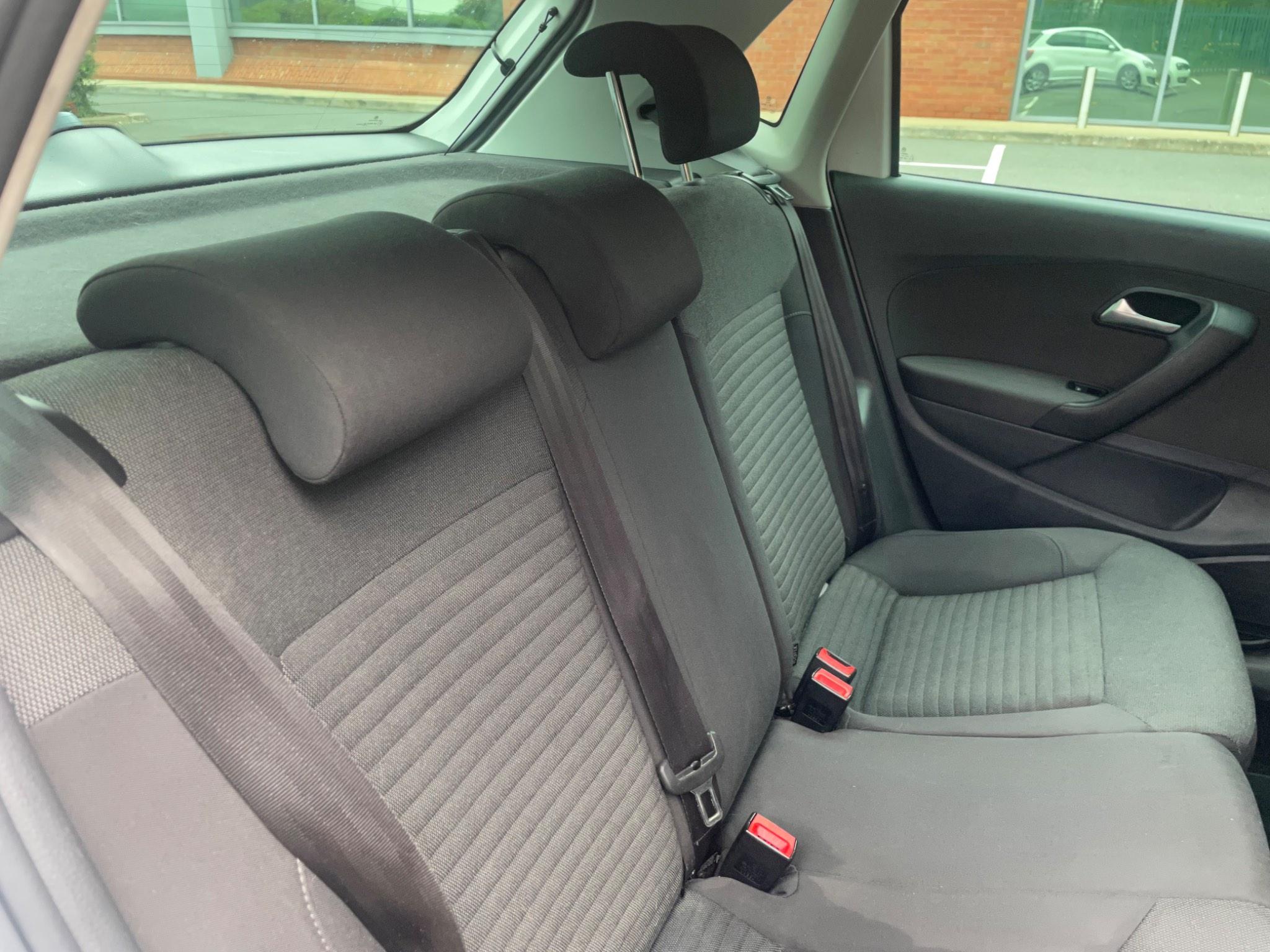 Volkswagen Polo 1.2 Match Euro 5 5dr — photo 48 of 58