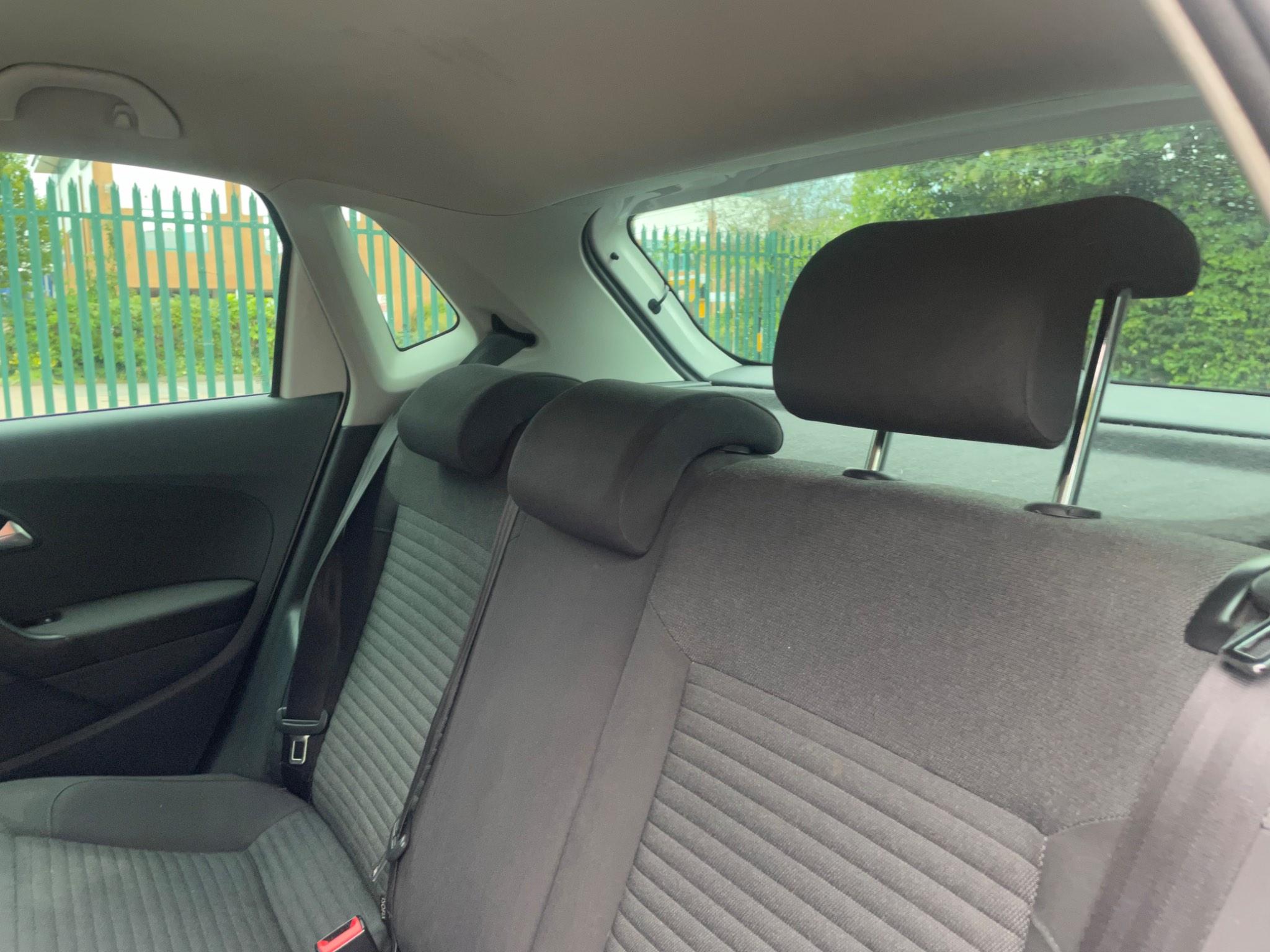 Volkswagen Polo 1.2 Match Euro 5 5dr — photo 53 of 58