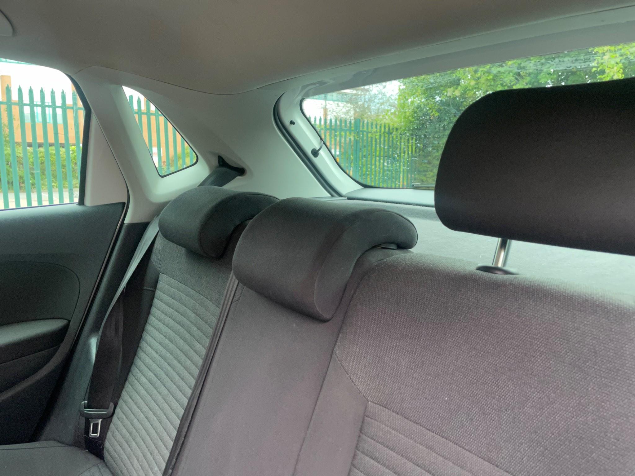 Volkswagen Polo 1.2 Match Euro 5 5dr — photo 54 of 58