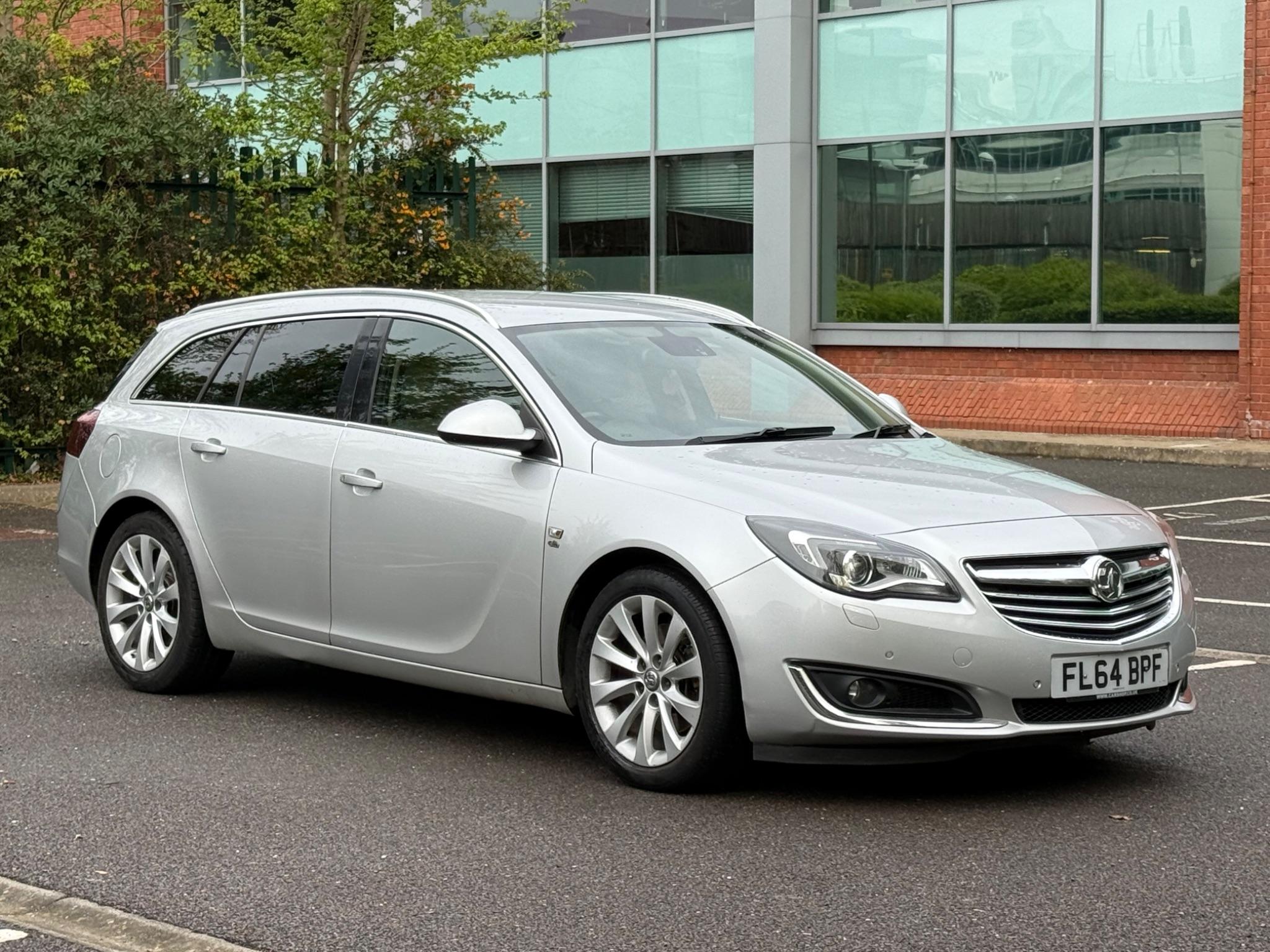 Vauxhall Insignia 2.0 CDTi ecoFLEX Elite Nav Sports Tourer Euro 5 (s/s) 5dr — photo 3 of 75