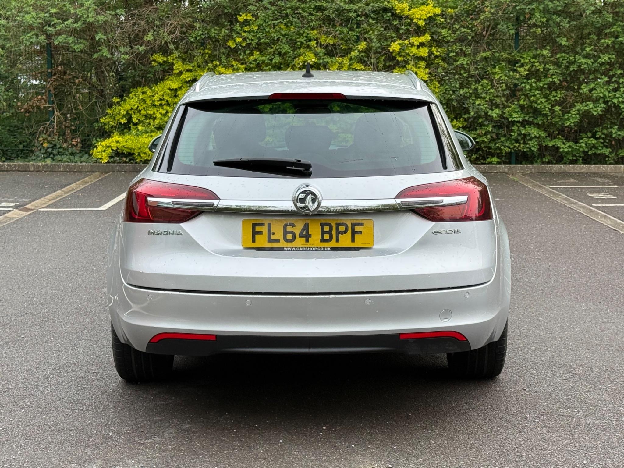 Vauxhall Insignia 2.0 CDTi ecoFLEX Elite Nav Sports Tourer Euro 5 (s/s) 5dr — photo 12 of 75