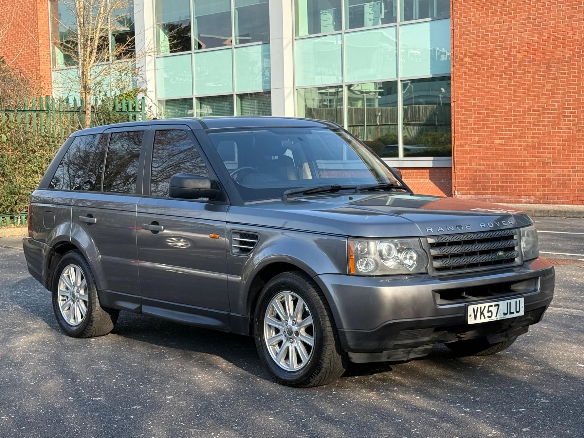 Land Rover Range Rover Sport 2.7 TD V6 S 5dr — photo 2 of 40