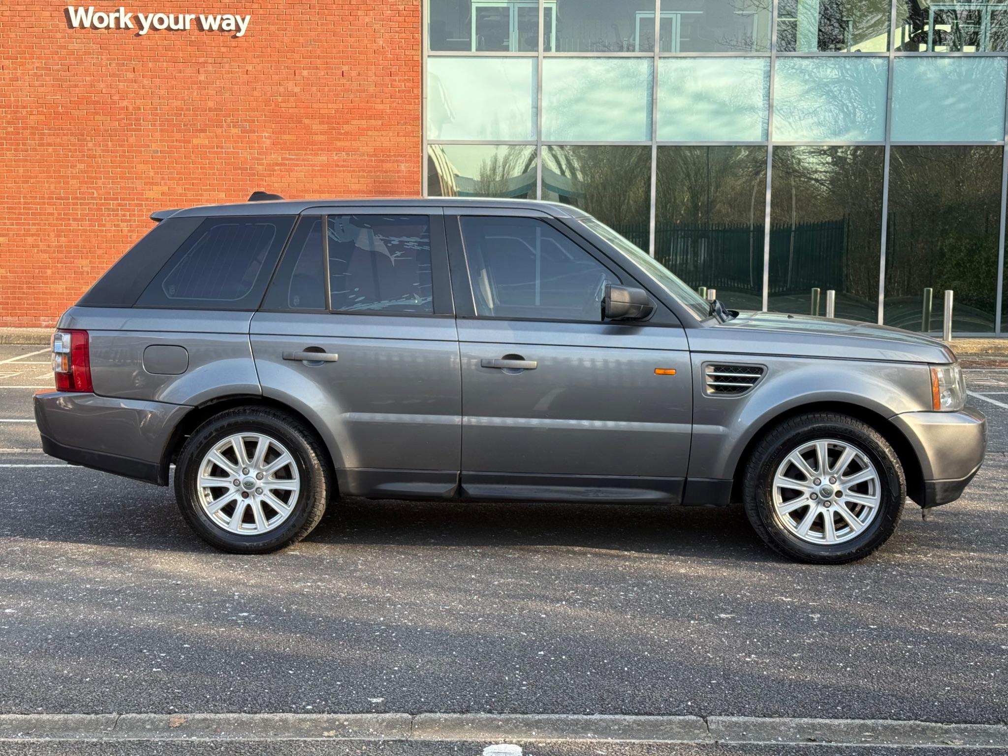 Land Rover Range Rover Sport 2.7 TD V6 S 5dr — photo 5 of 40