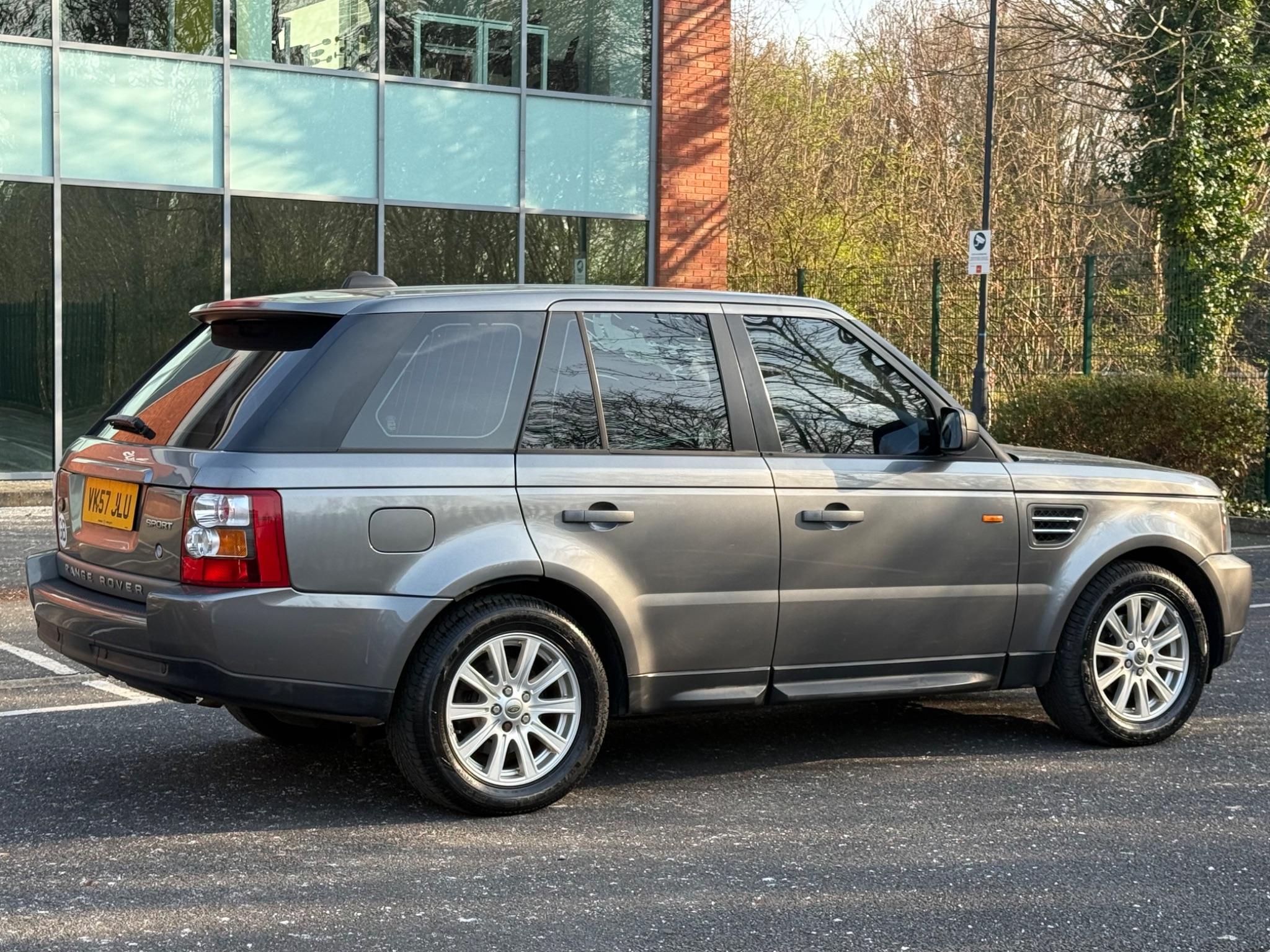 Land Rover Range Rover Sport 2.7 TD V6 S 5dr — photo 6 of 40