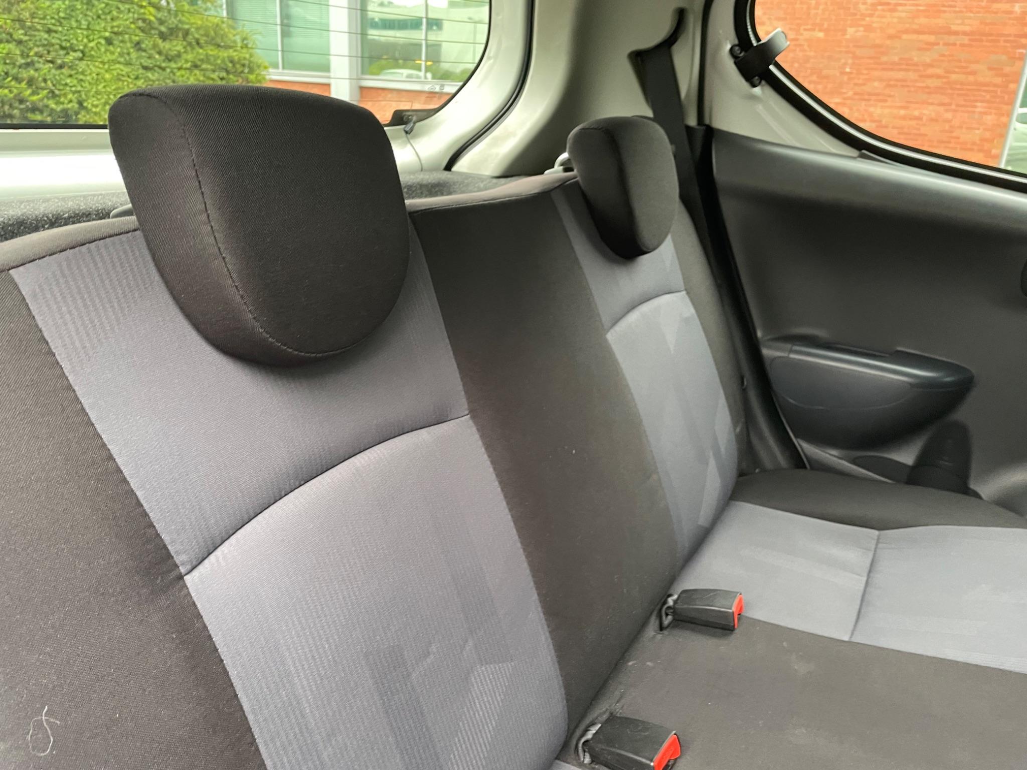 Suzuki Alto 1.0 12V SZ Euro 5 5dr — photo 31 of 37