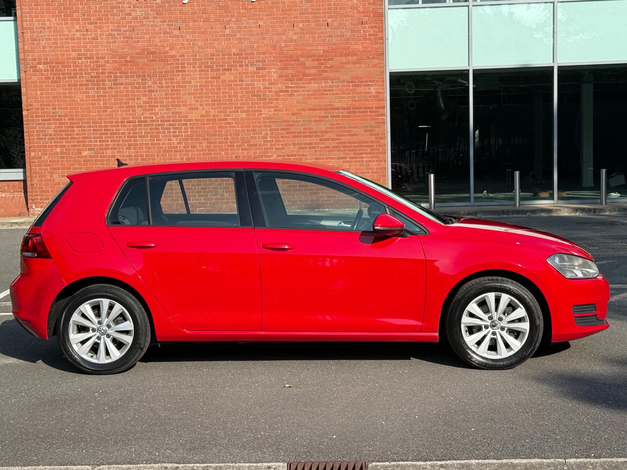 Volkswagen Golf 1.4 TSI BlueMotion Tech SE Euro 5 (s/s) 5dr — photo 7 of 59