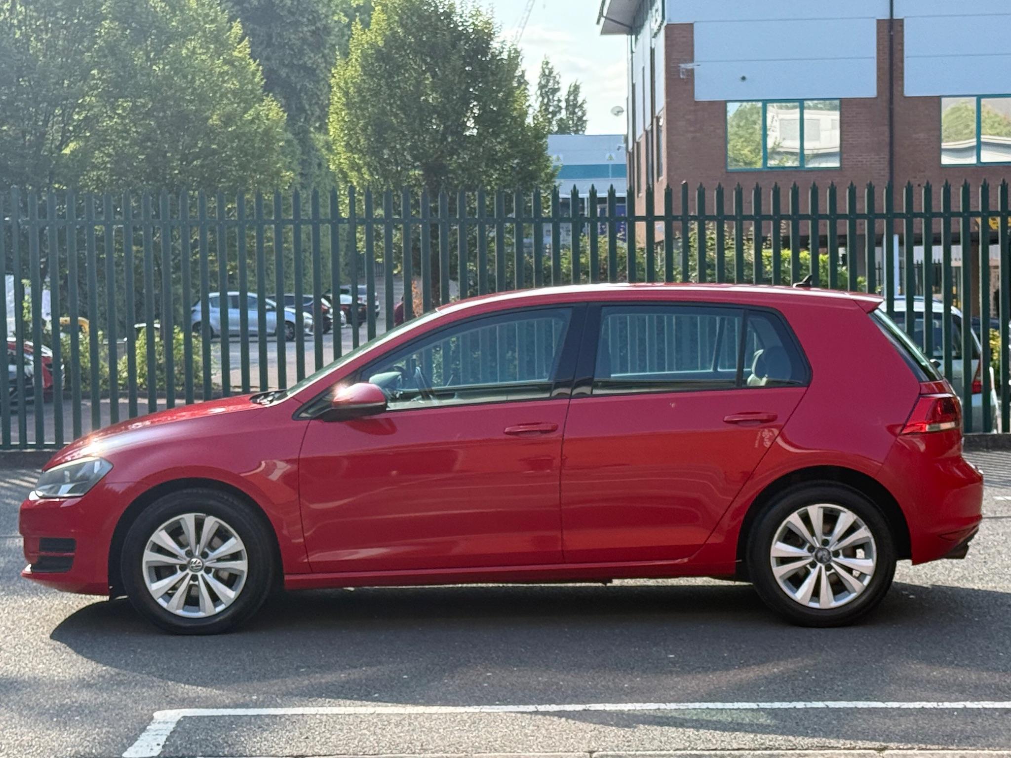 Volkswagen Golf 1.4 TSI BlueMotion Tech SE Euro 5 (s/s) 5dr — photo 16 of 59
