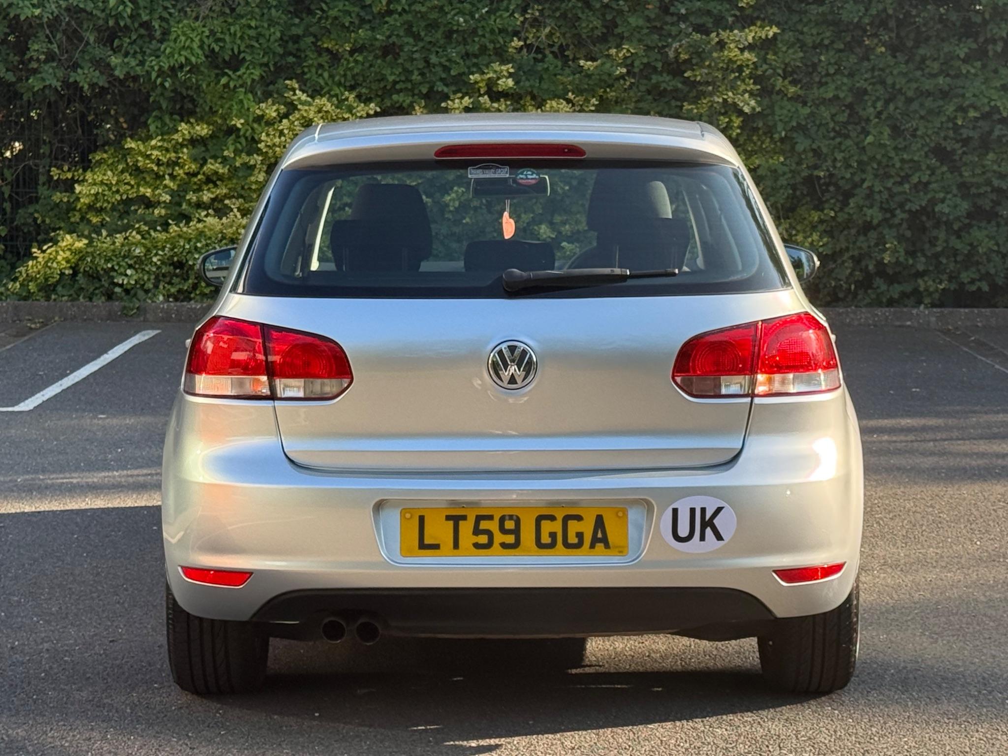 Volkswagen Golf 1.4 TSI SE DSG Euro 5 5dr — photo 16 of 65