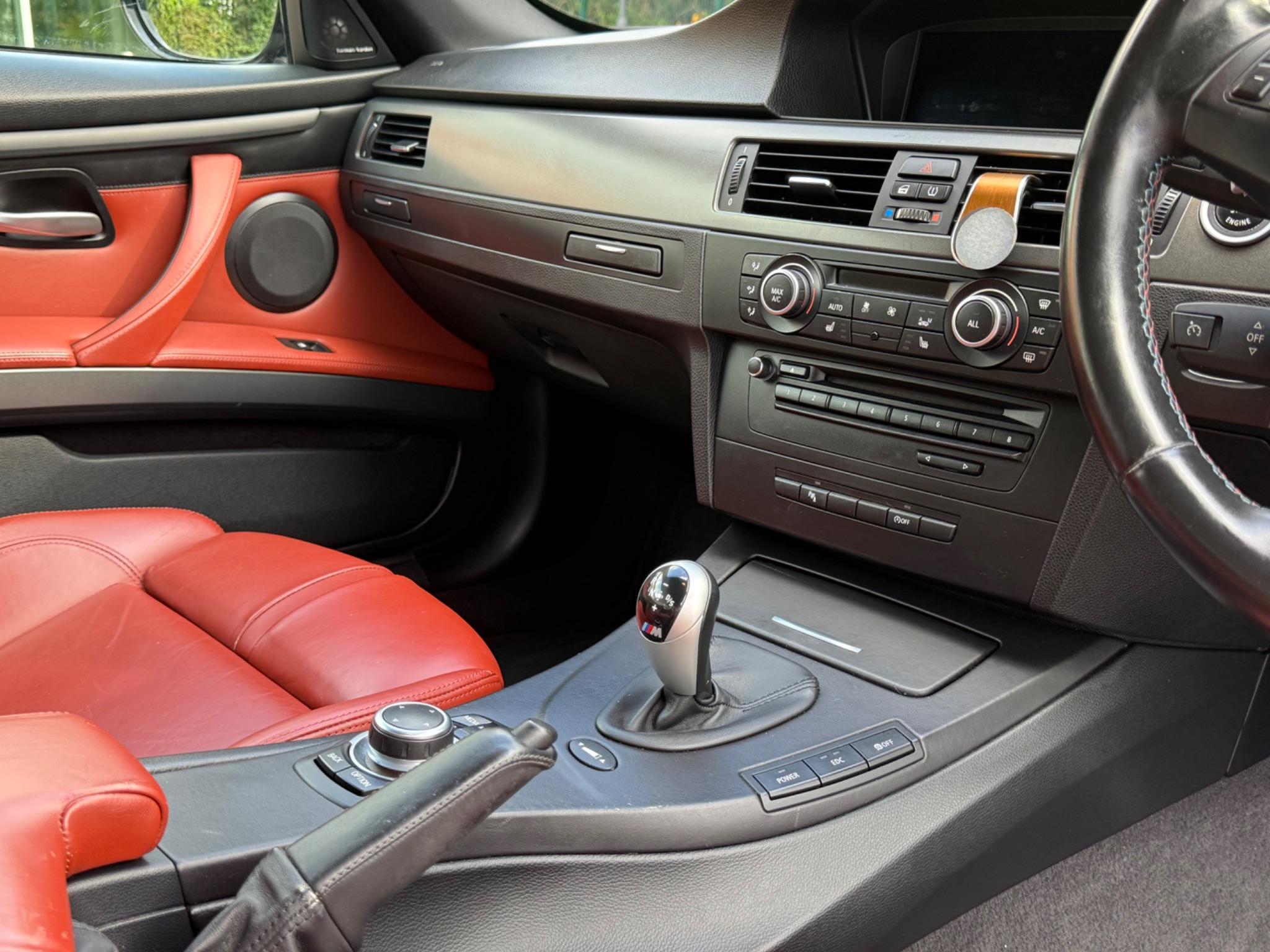 BMW M3 4.0 iV8 DCT Euro 5 2dr — photo 62 of 98