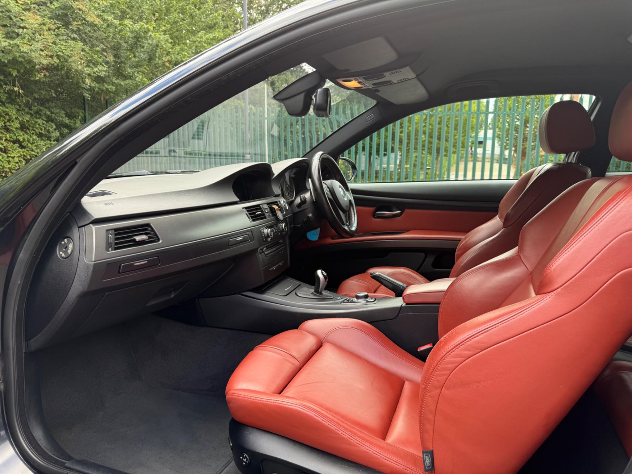 BMW M3 4.0 iV8 DCT Euro 5 2dr — photo 77 of 98