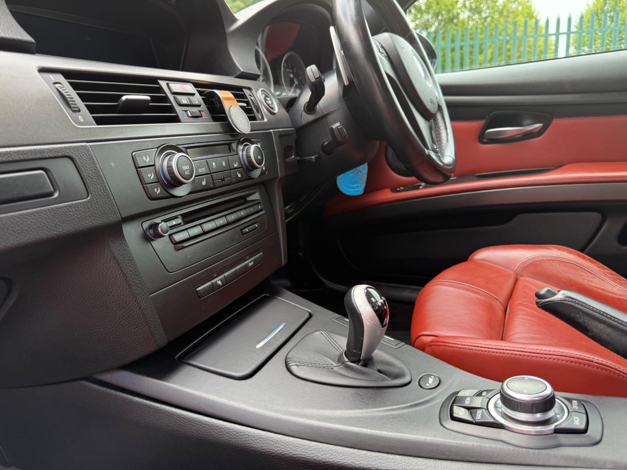 BMW M3 4.0 iV8 DCT Euro 5 2dr — photo 83 of 98