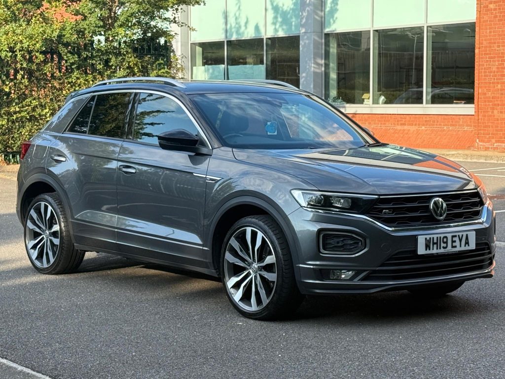Volkswagen T-Roc 1.5 TSI EVO R-Line Euro 6 (s/s) 5dr — photo 4 of 48