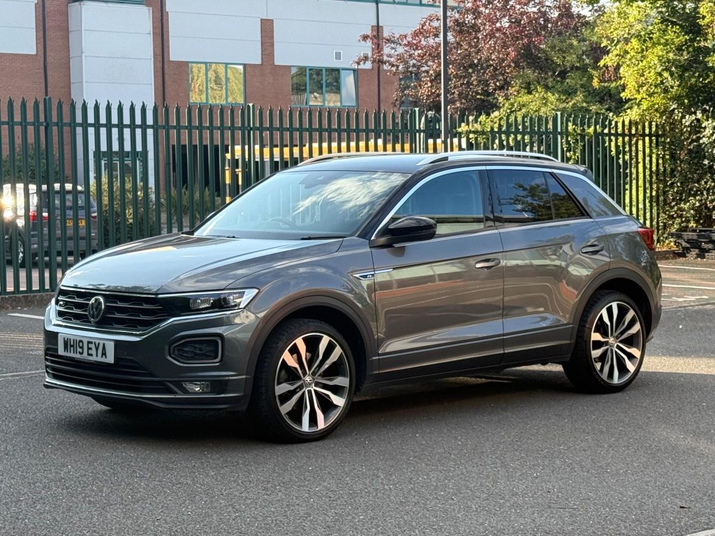 Volkswagen T-Roc 1.5 TSI EVO R-Line Euro 6 (s/s) 5dr — photo 22 of 48