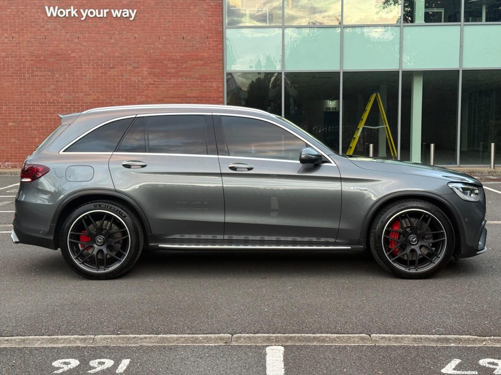 Mercedes-Benz GLC 4.0 GLC63 V8 BiTurbo AMG S (Premium Plus) SpdS MCT 4MATIC+ Euro 6 (s/s) 5dr — photo 30 of 100