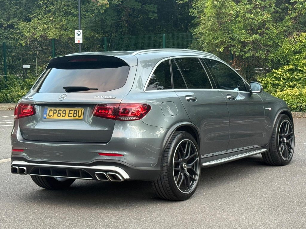 Mercedes-Benz GLC 4.0 GLC63 V8 BiTurbo AMG S (Premium Plus) SpdS MCT 4MATIC+ Euro 6 (s/s) 5dr — photo 32 of 100