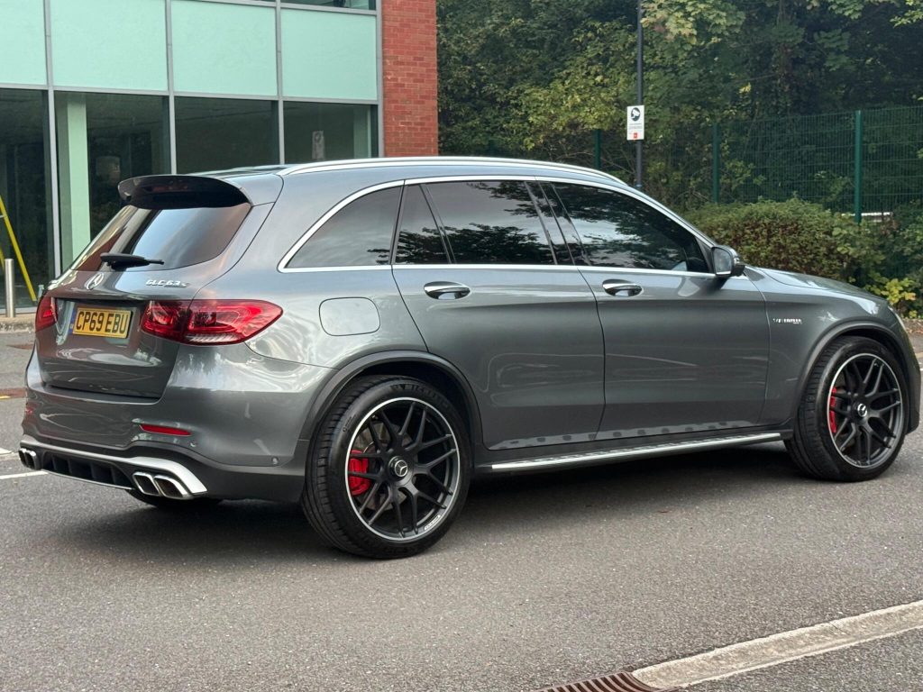 Mercedes-Benz GLC 4.0 GLC63 V8 BiTurbo AMG S (Premium Plus) SpdS MCT 4MATIC+ Euro 6 (s/s) 5dr — photo 33 of 100