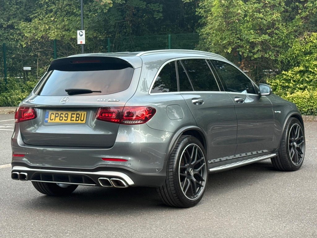 Mercedes-Benz GLC 4.0 GLC63 V8 BiTurbo AMG S (Premium Plus) SpdS MCT 4MATIC+ Euro 6 (s/s) 5dr — photo 35 of 100