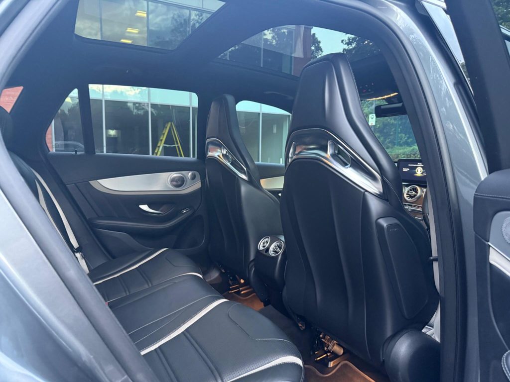 Mercedes-Benz GLC 4.0 GLC63 V8 BiTurbo AMG S (Premium Plus) SpdS MCT 4MATIC+ Euro 6 (s/s) 5dr — photo 57 of 100