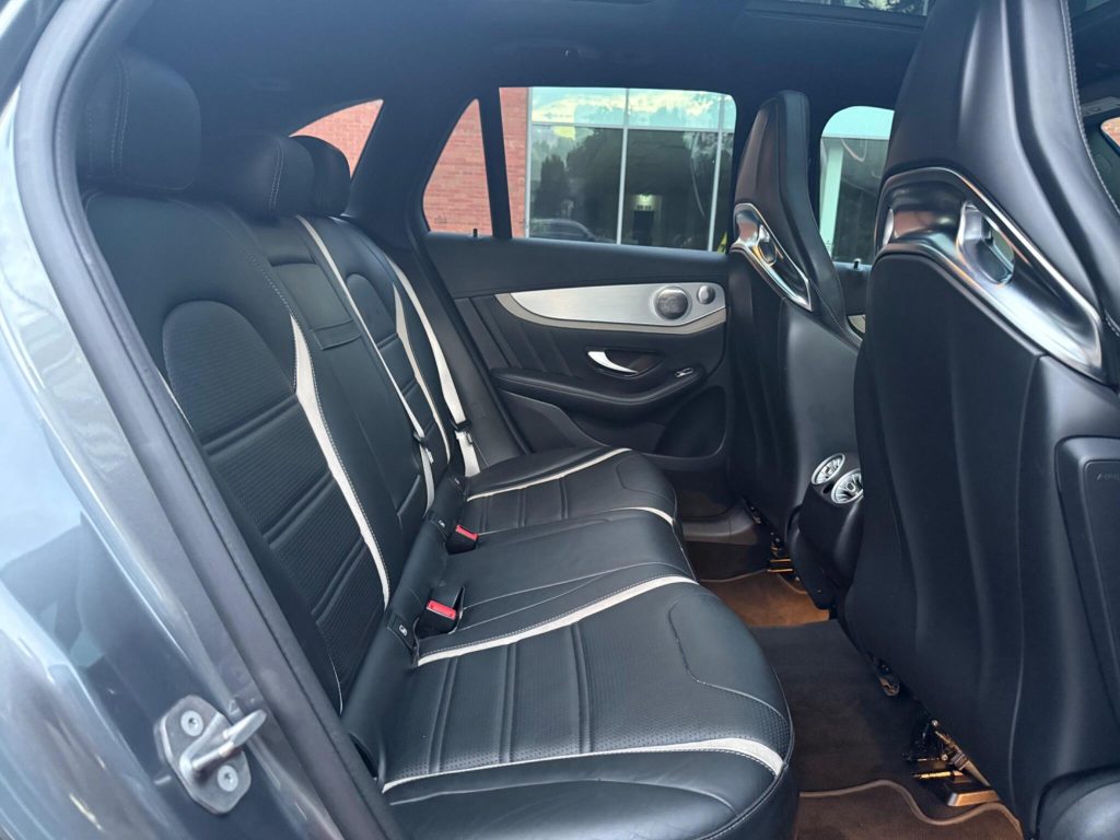 Mercedes-Benz GLC 4.0 GLC63 V8 BiTurbo AMG S (Premium Plus) SpdS MCT 4MATIC+ Euro 6 (s/s) 5dr — photo 59 of 100