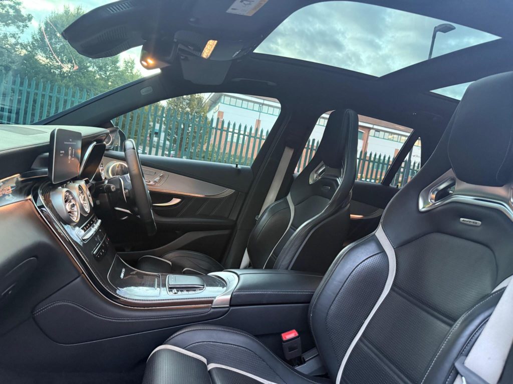 Mercedes-Benz GLC 4.0 GLC63 V8 BiTurbo AMG S (Premium Plus) SpdS MCT 4MATIC+ Euro 6 (s/s) 5dr — photo 87 of 100