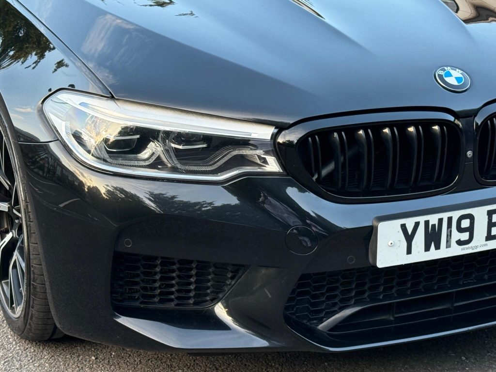 BMW M5 4.4i V8 Competition Steptronic xDrive Euro 6 (s/s) 4dr — photo 46 of 93