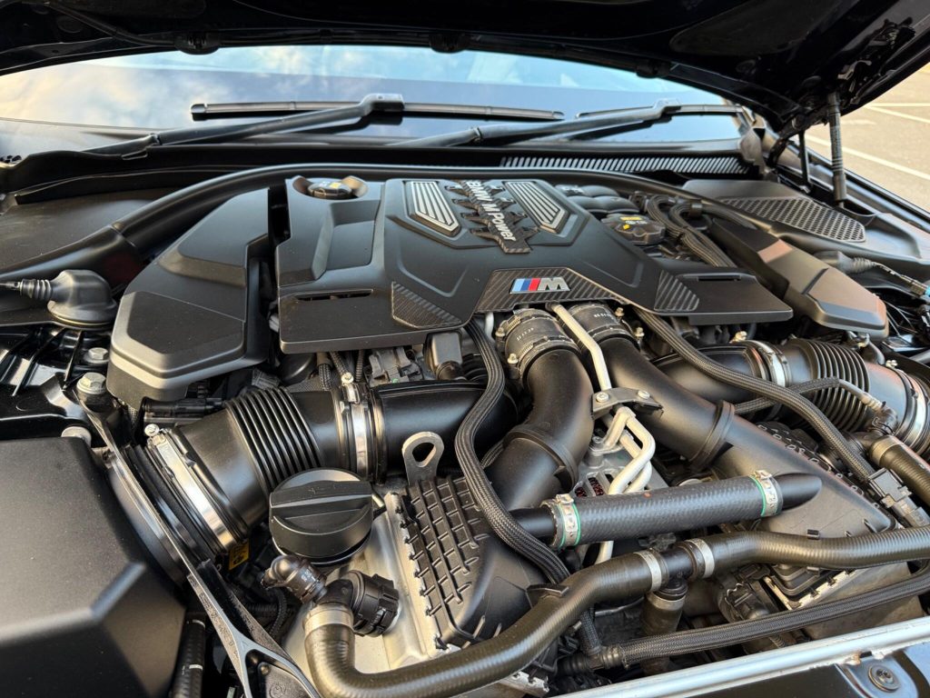BMW M5 4.4i V8 Competition Steptronic xDrive Euro 6 (s/s) 4dr — photo 92 of 93