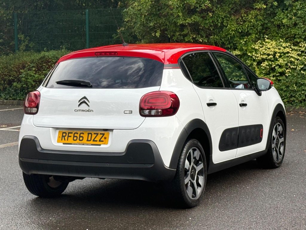 Citroen C3 1.2 PureTech Flair Euro 6 (s/s) 5dr — photo 15 of 56