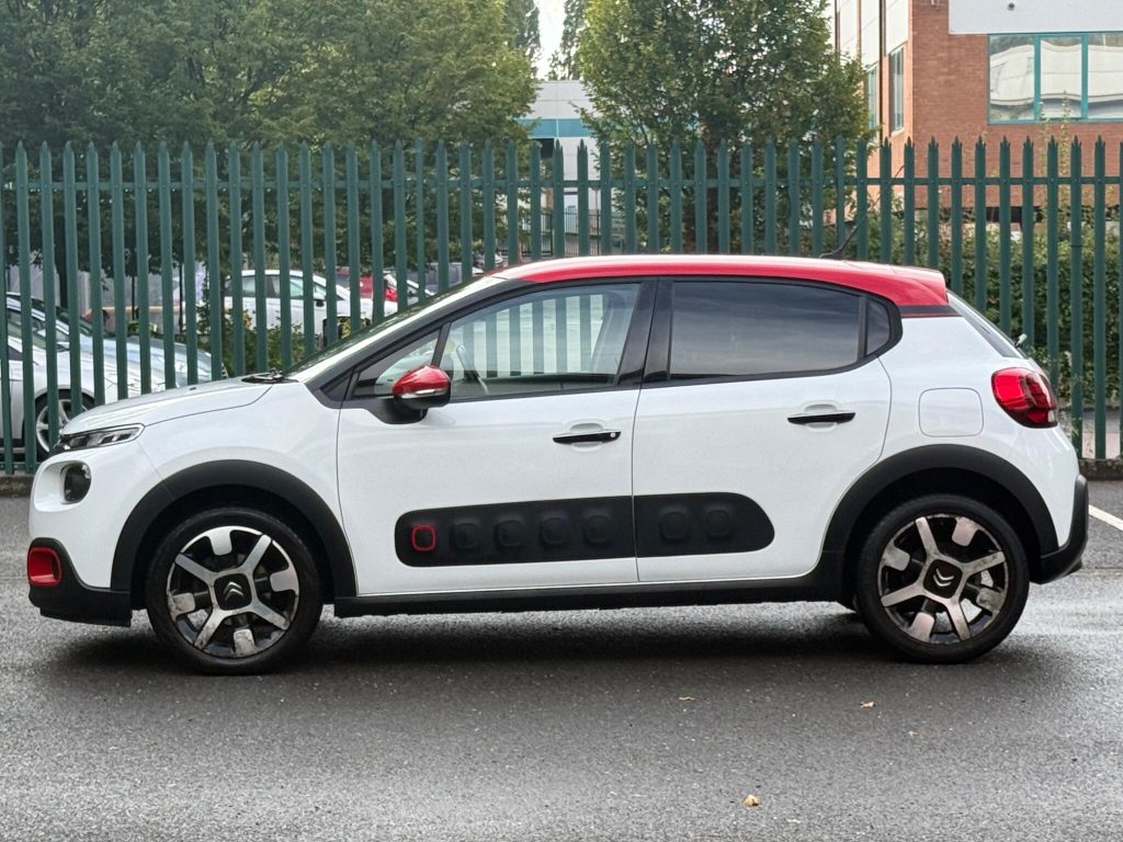 Citroen C3 1.2 PureTech Flair Euro 6 (s/s) 5dr — photo 21 of 56