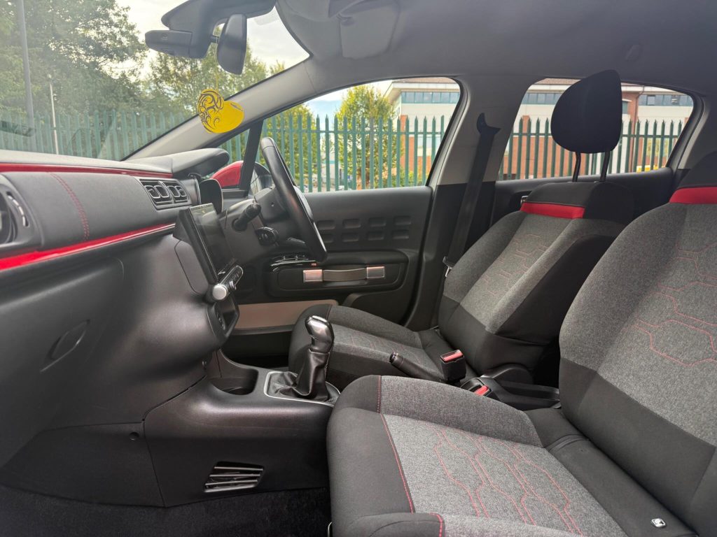 Citroen C3 1.2 PureTech Flair Euro 6 (s/s) 5dr — photo 32 of 56
