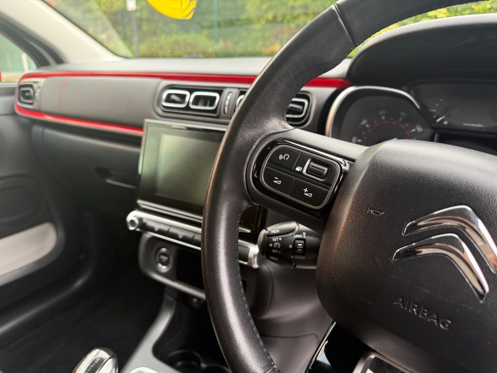 Citroen C3 1.2 PureTech Flair Euro 6 (s/s) 5dr — photo 43 of 56