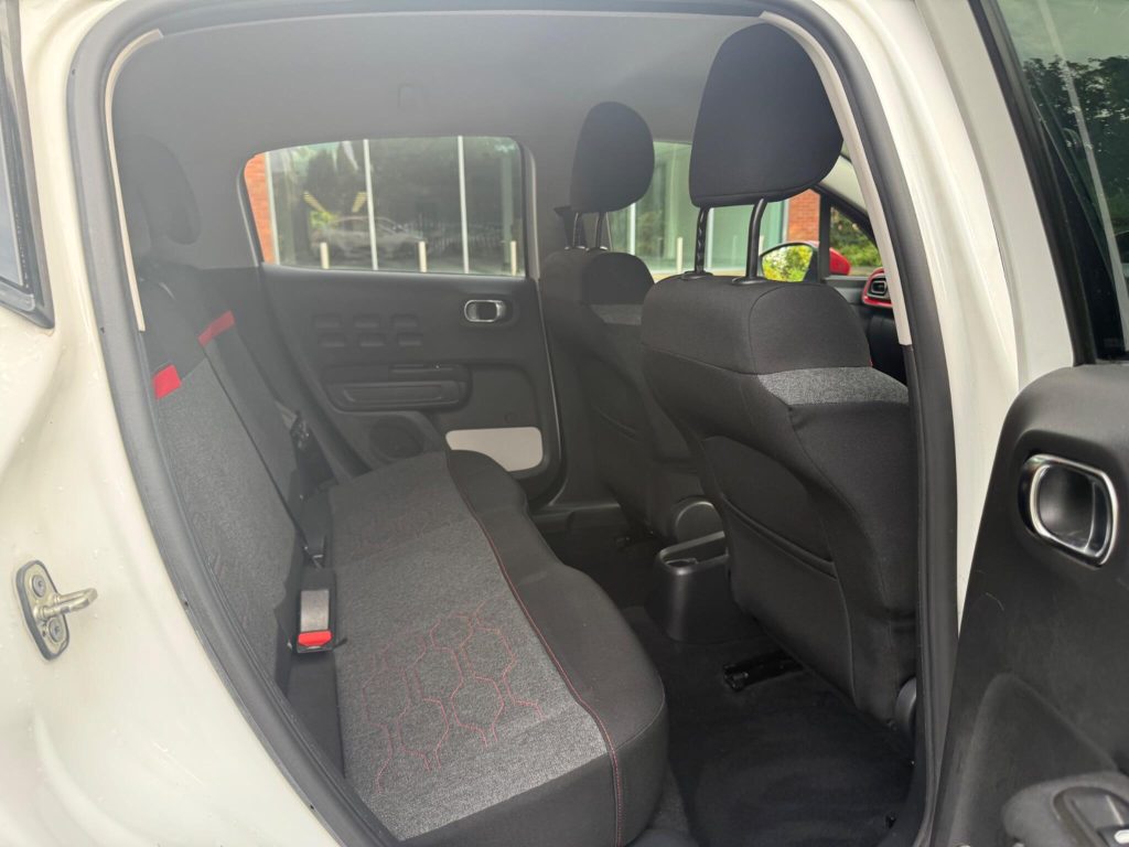 Citroen C3 1.2 PureTech Flair Euro 6 (s/s) 5dr — photo 45 of 56