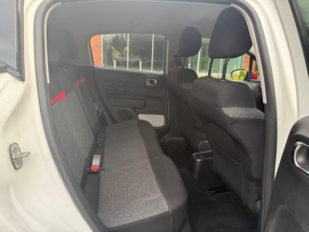 Citroen C3 1.2 PureTech Flair Euro 6 (s/s) 5dr — photo 46 of 56