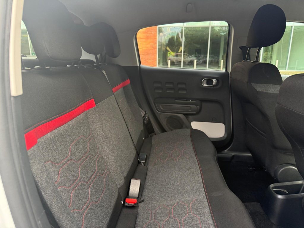 Citroen C3 1.2 PureTech Flair Euro 6 (s/s) 5dr — photo 47 of 56
