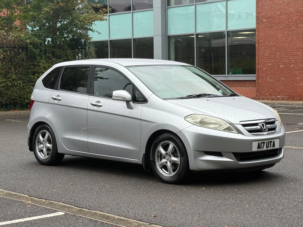 Honda FR-V 1.8 i-VTEC ES 5dr — photo 3 of 49