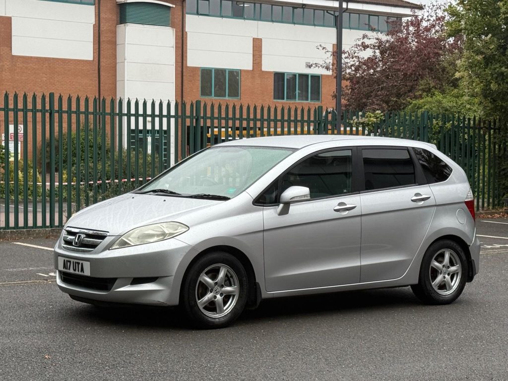 Honda FR-V 1.8 i-VTEC ES 5dr — photo 12 of 49