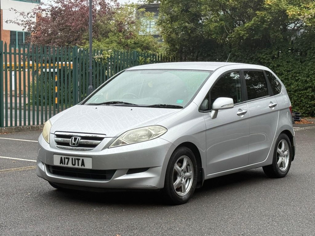 Honda FR-V 1.8 i-VTEC ES 5dr — photo 15 of 49