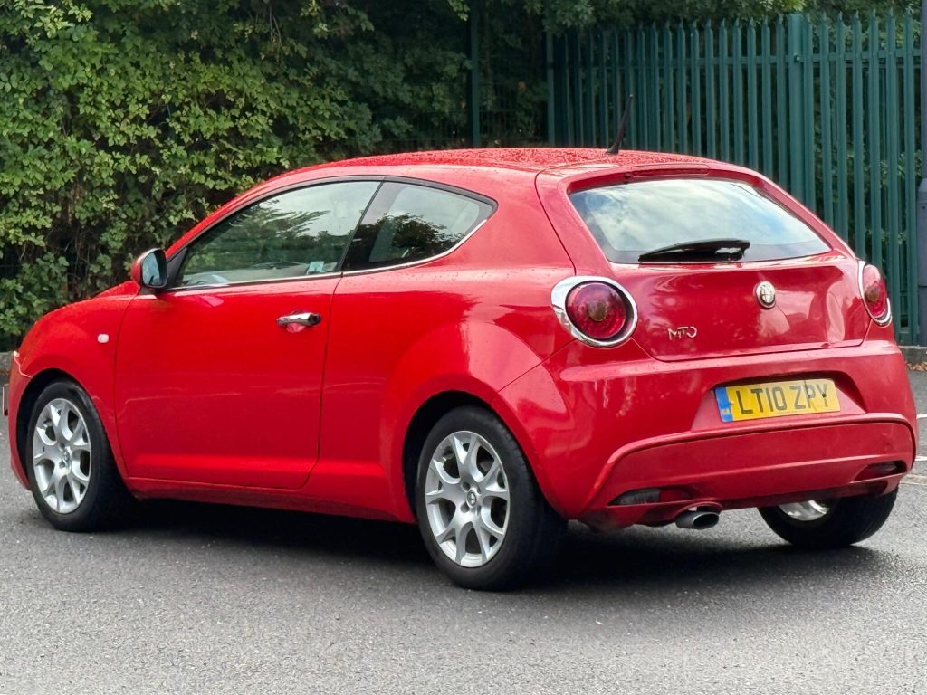 Alfa Romeo MiTo 1.4 TB MultiAir Lusso Euro 5 (s/s) 3dr — photo 9 of 46