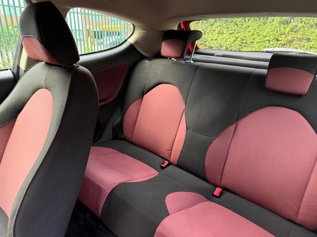 Alfa Romeo MiTo 1.4 TB MultiAir Lusso Euro 5 (s/s) 3dr — photo 25 of 46
