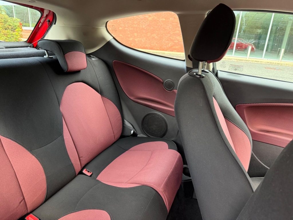 Alfa Romeo MiTo 1.4 TB MultiAir Lusso Euro 5 (s/s) 3dr — photo 43 of 46