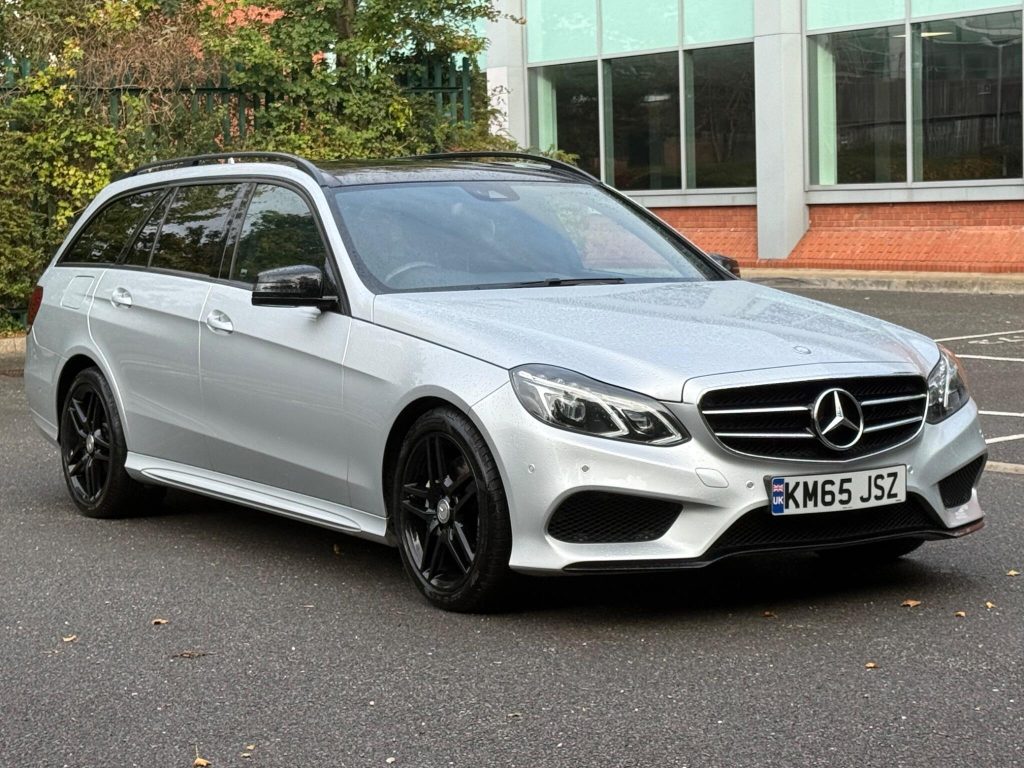 Mercedes-Benz E-class 3.0 E350 V6 BlueTEC AMG Night Edition (Premium) G-Tronic+ Euro 6 (s/s) 5dr — photo 2 of 59