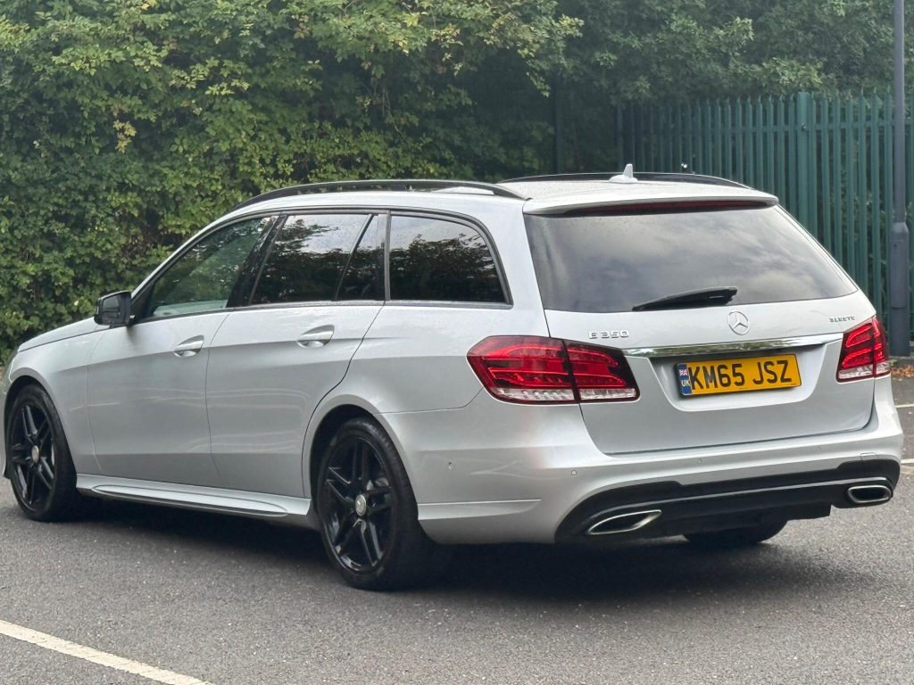 Mercedes-Benz E-class 3.0 E350 V6 BlueTEC AMG Night Edition (Premium) G-Tronic+ Euro 6 (s/s) 5dr — photo 14 of 59