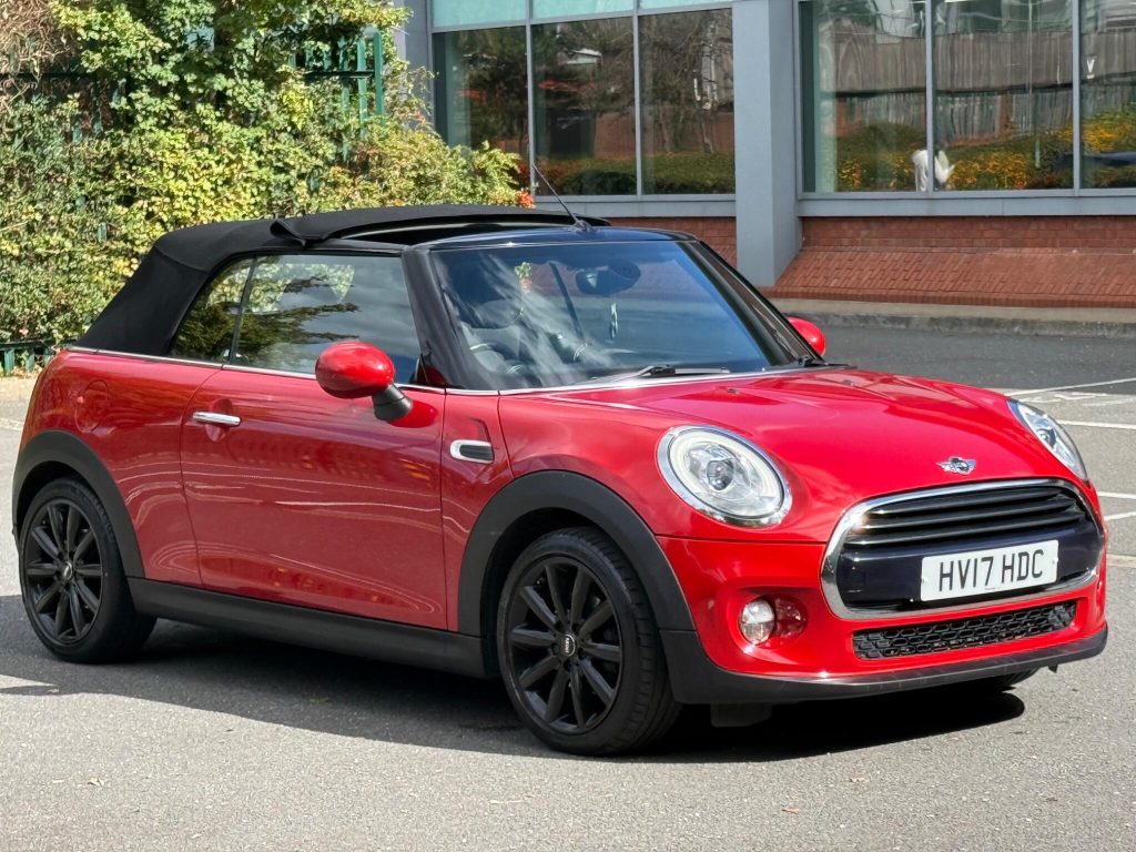 MINI Convertible 1.5 Cooper Euro 6 (s/s) 2dr — photo 2 of 68