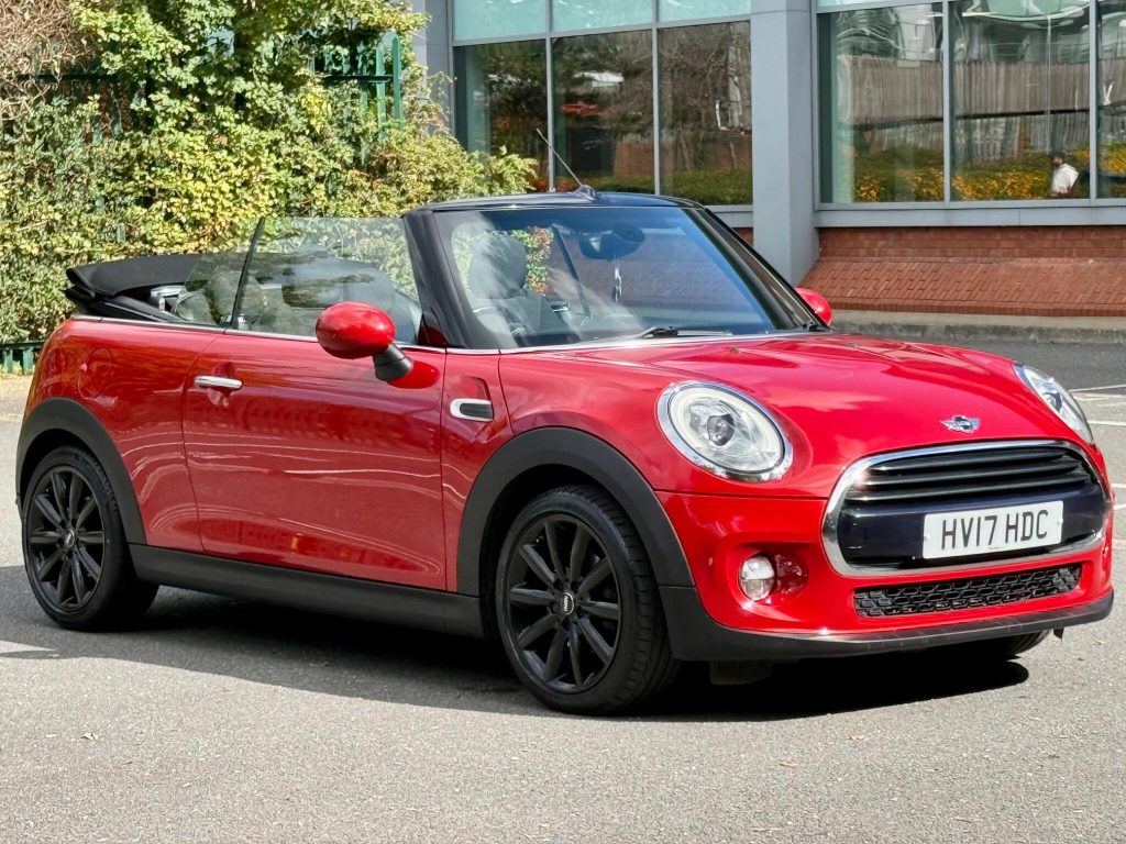 MINI Convertible 1.5 Cooper Euro 6 (s/s) 2dr — photo 54 of 68