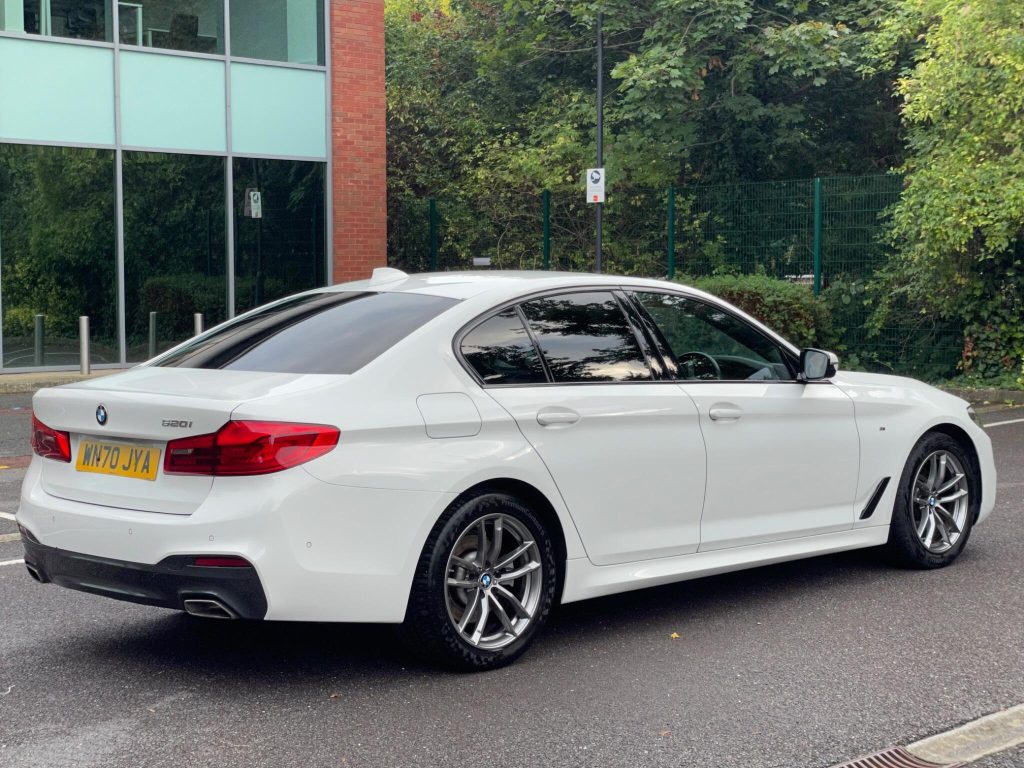 BMW 5 Series 2.0 520i GPF M Sport Auto Euro 6 (s/s) 4dr — photo 11 of 40