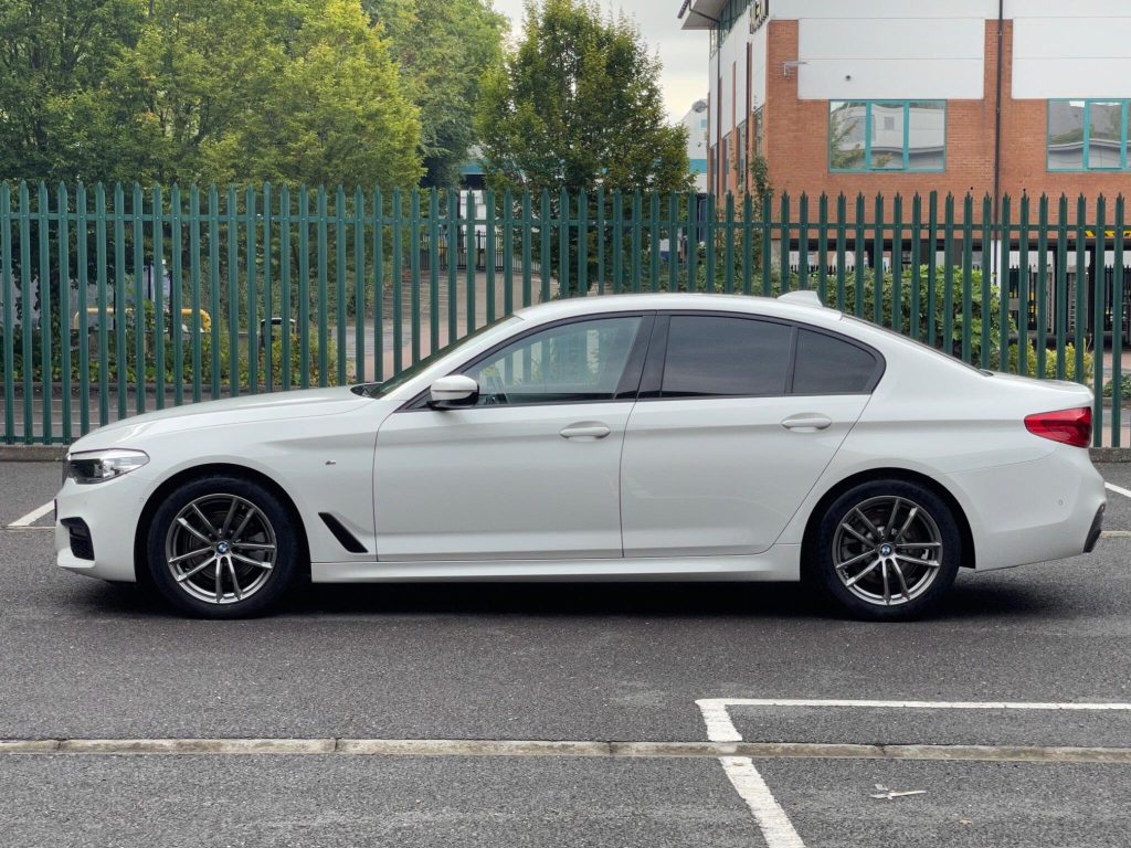 BMW 5 Series 2.0 520i GPF M Sport Auto Euro 6 (s/s) 4dr — photo 13 of 40