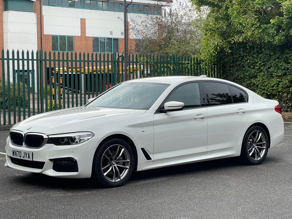 BMW 5 Series 2.0 520i GPF M Sport Auto Euro 6 (s/s) 4dr — photo 17 of 40
